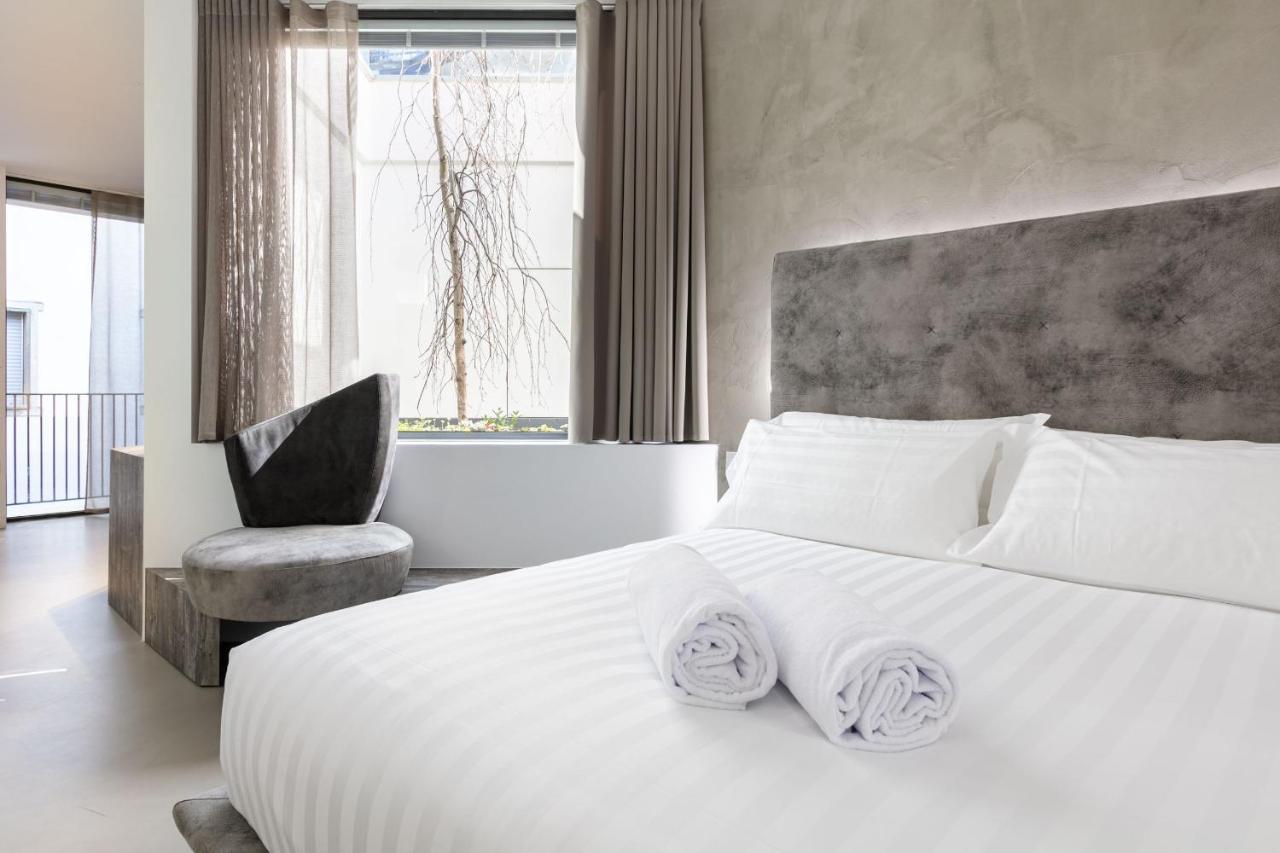 Domus Cavour Rooms&Suites Tirano Eksteriør bilde