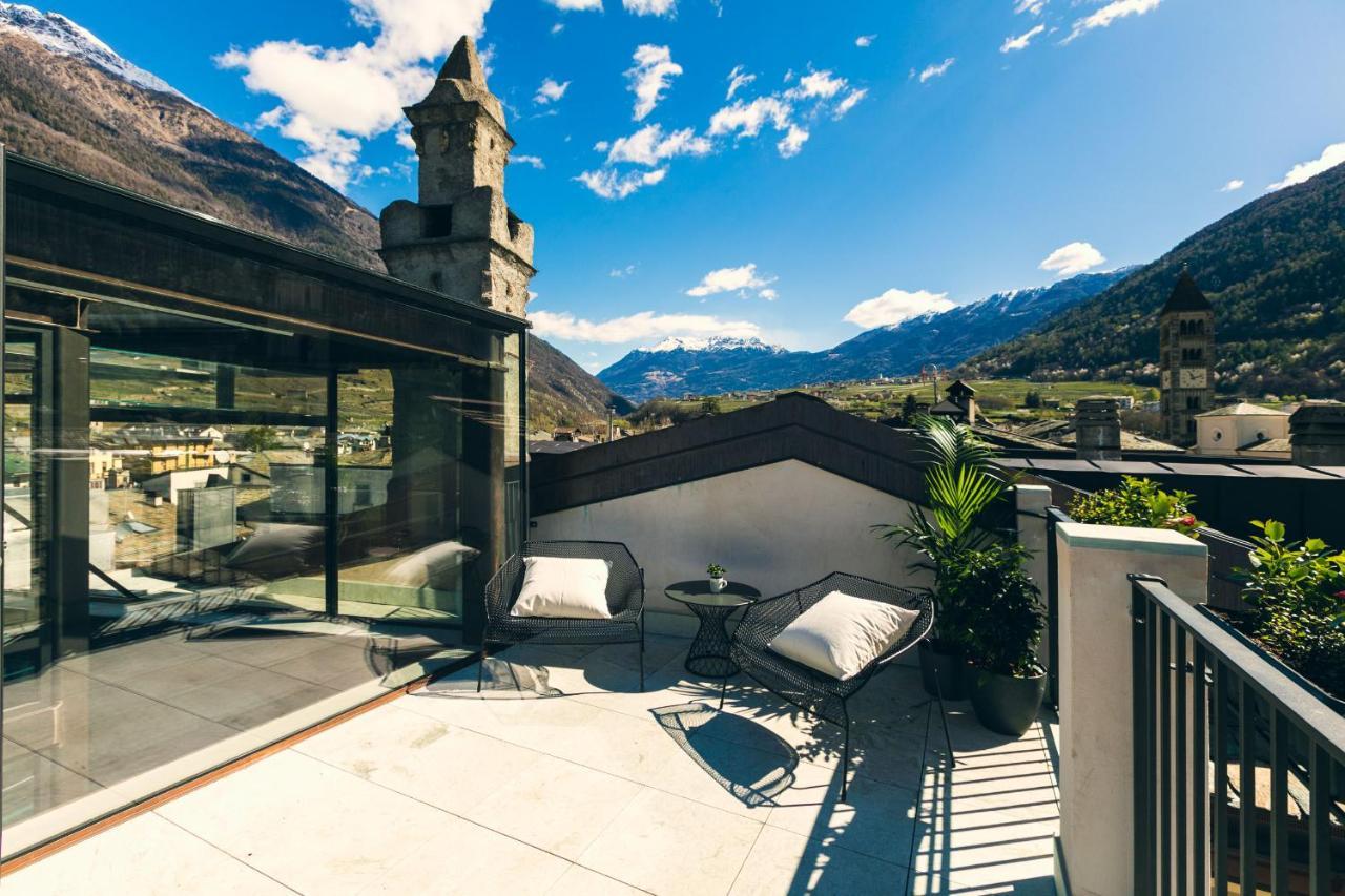 Domus Cavour Rooms&Suites Tirano Eksteriør bilde