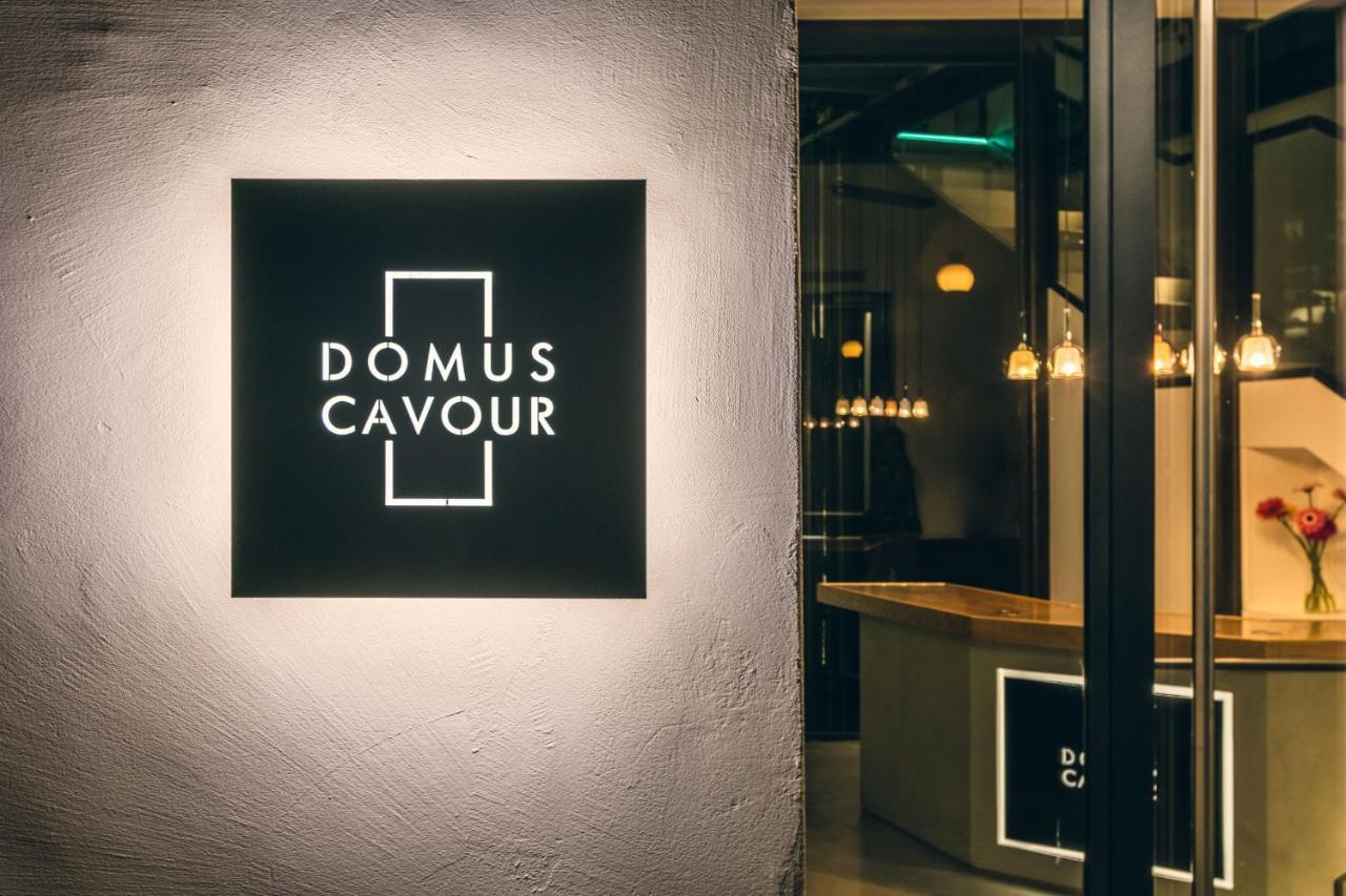 Domus Cavour Rooms&Suites Tirano Eksteriør bilde
