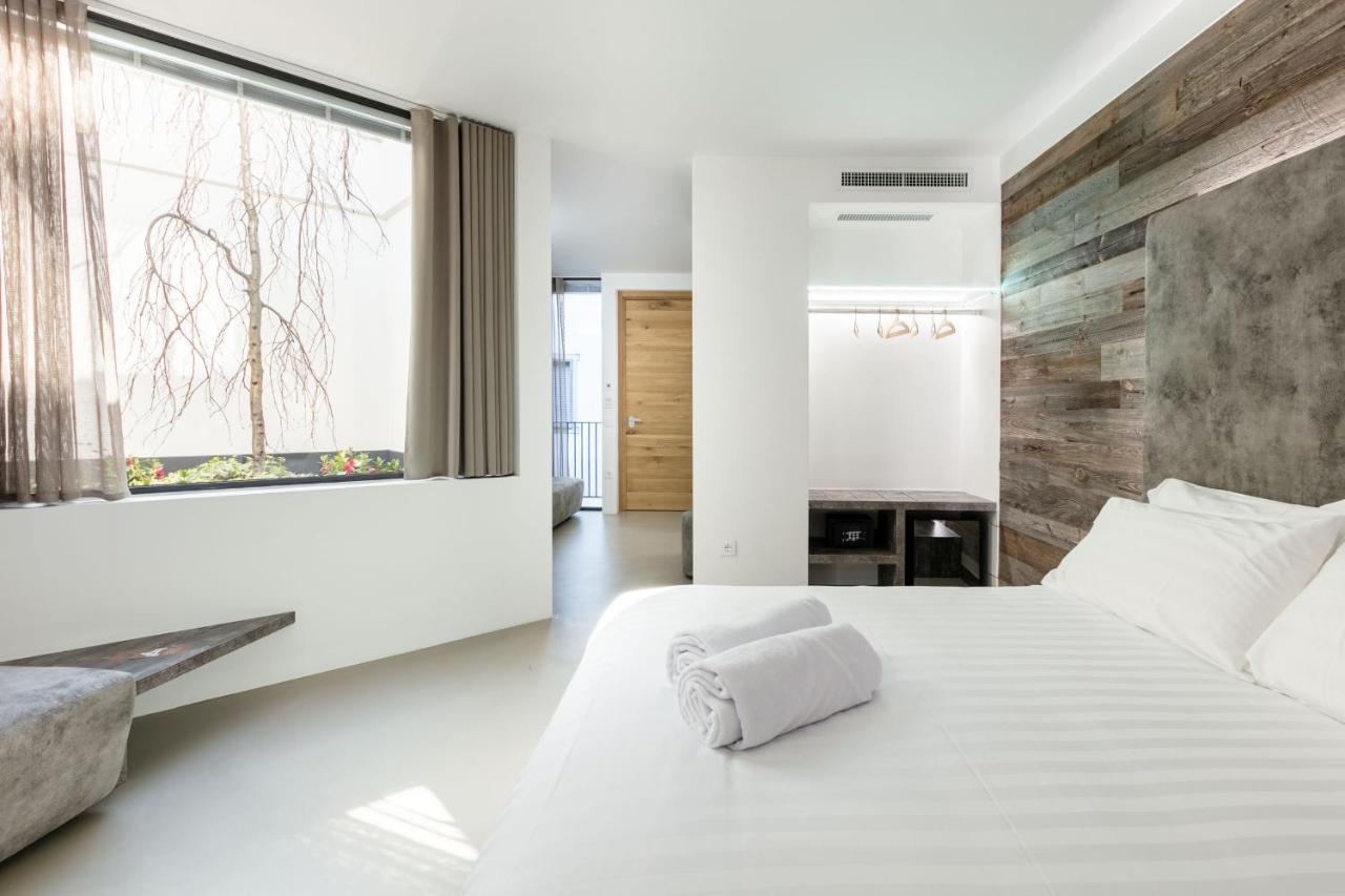 Domus Cavour Rooms&Suites Tirano Eksteriør bilde
